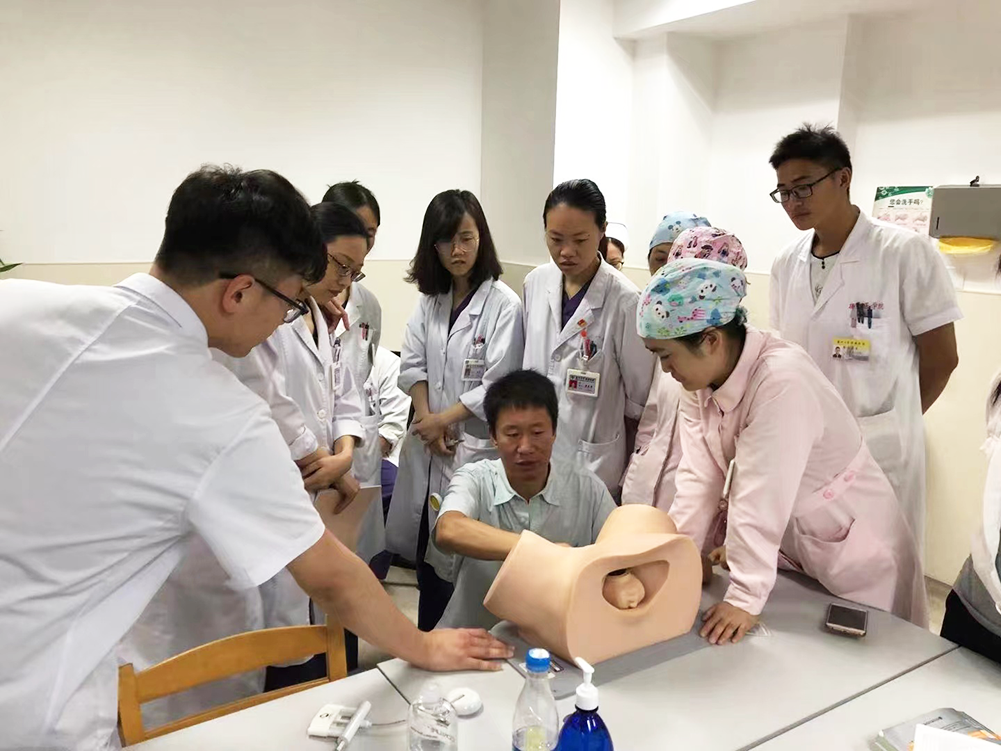 北京医院Kiwi 胎吸助产学术交流